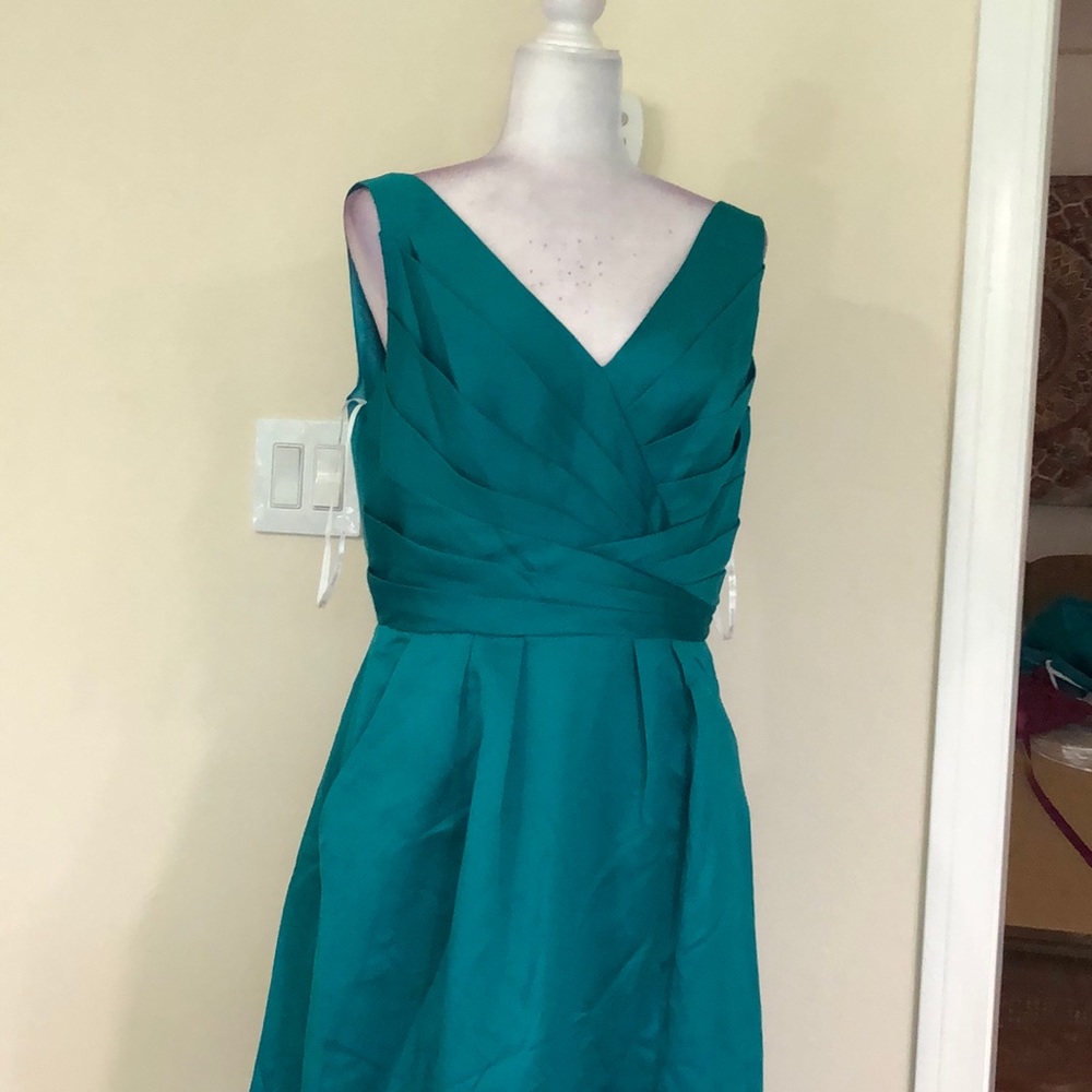 Poly Satin Floor Length _ Teal - Picture 10 of 11